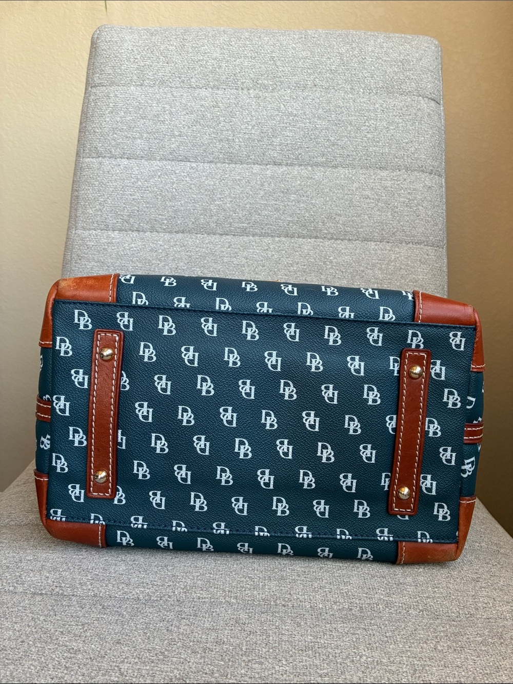 Dooney & Bourke Large Signature Monogram Zip Satchel Navy Blue & White Leather - Picture 3 of 16